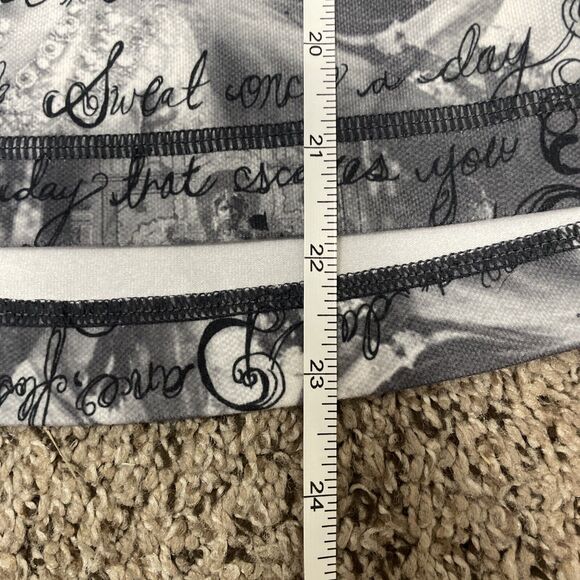 Lululemon Scoop Neck Workout Tank Top White Gray Cursive Script Womens Size 4 - Picture 11 of 12